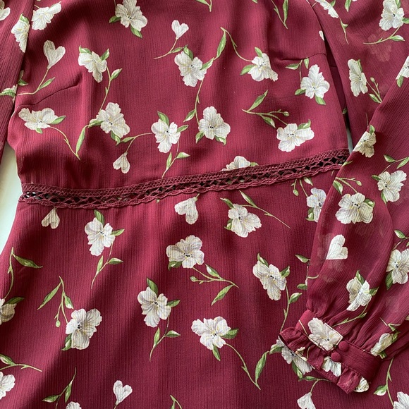 Lucy Paris Emery Dress - Picture 5 of 7